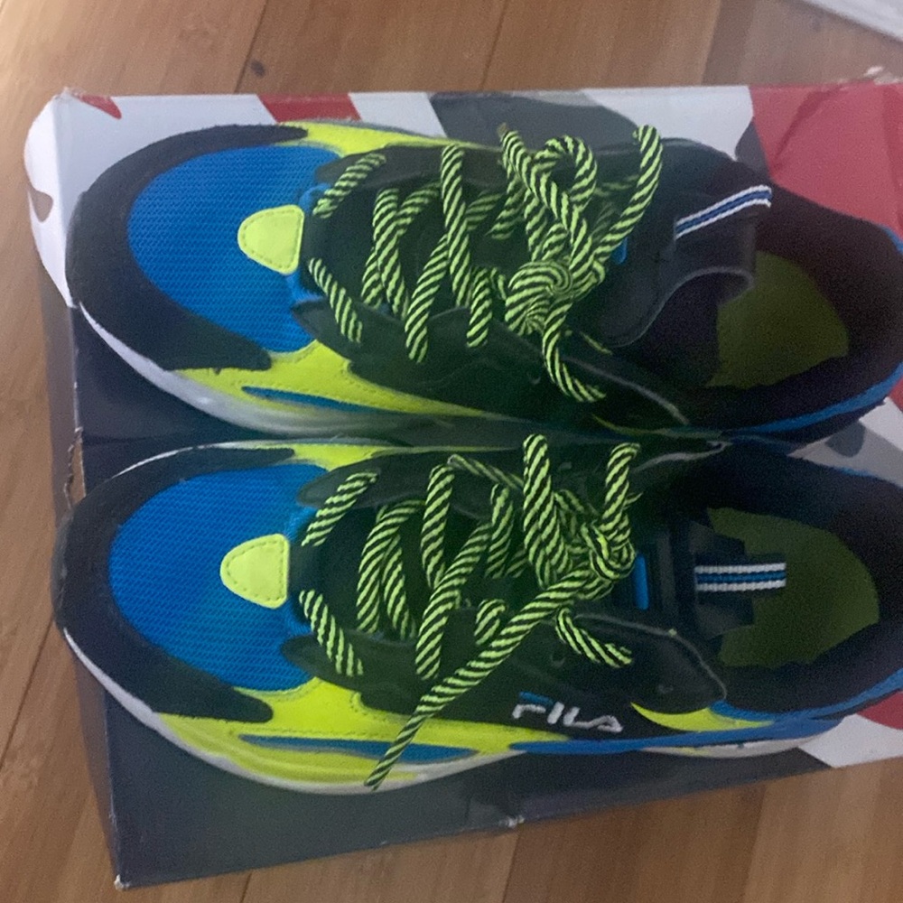 Used kids fila
